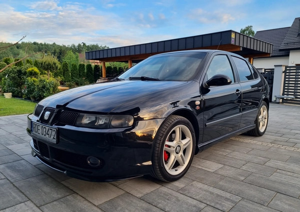 Seat Leon cena 19900 przebieg: 260000, rok produkcji 2005 z Dębica małe 67